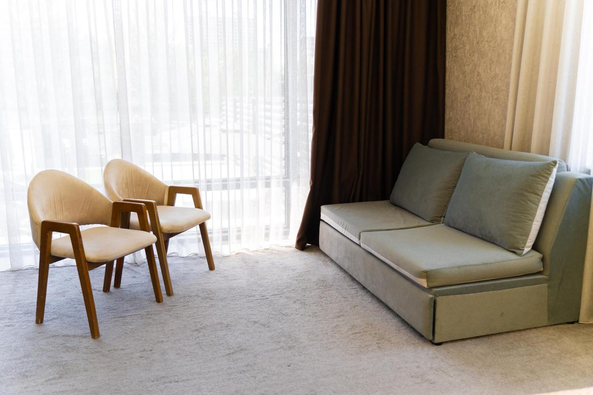Cube House Osh Hotel Kültér fotó