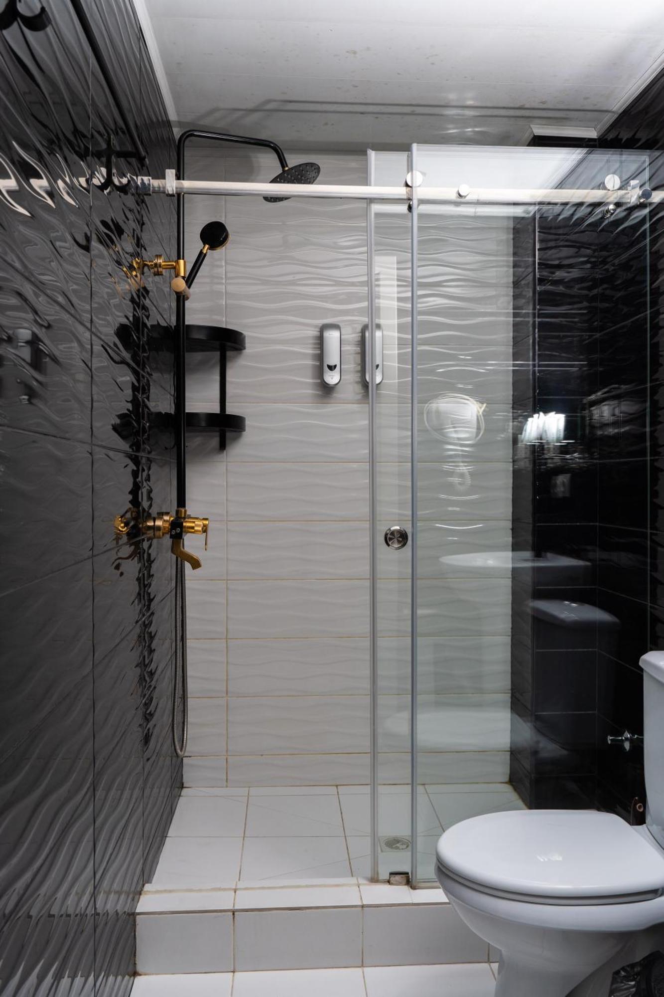 Cube House Osh Hotel Kültér fotó